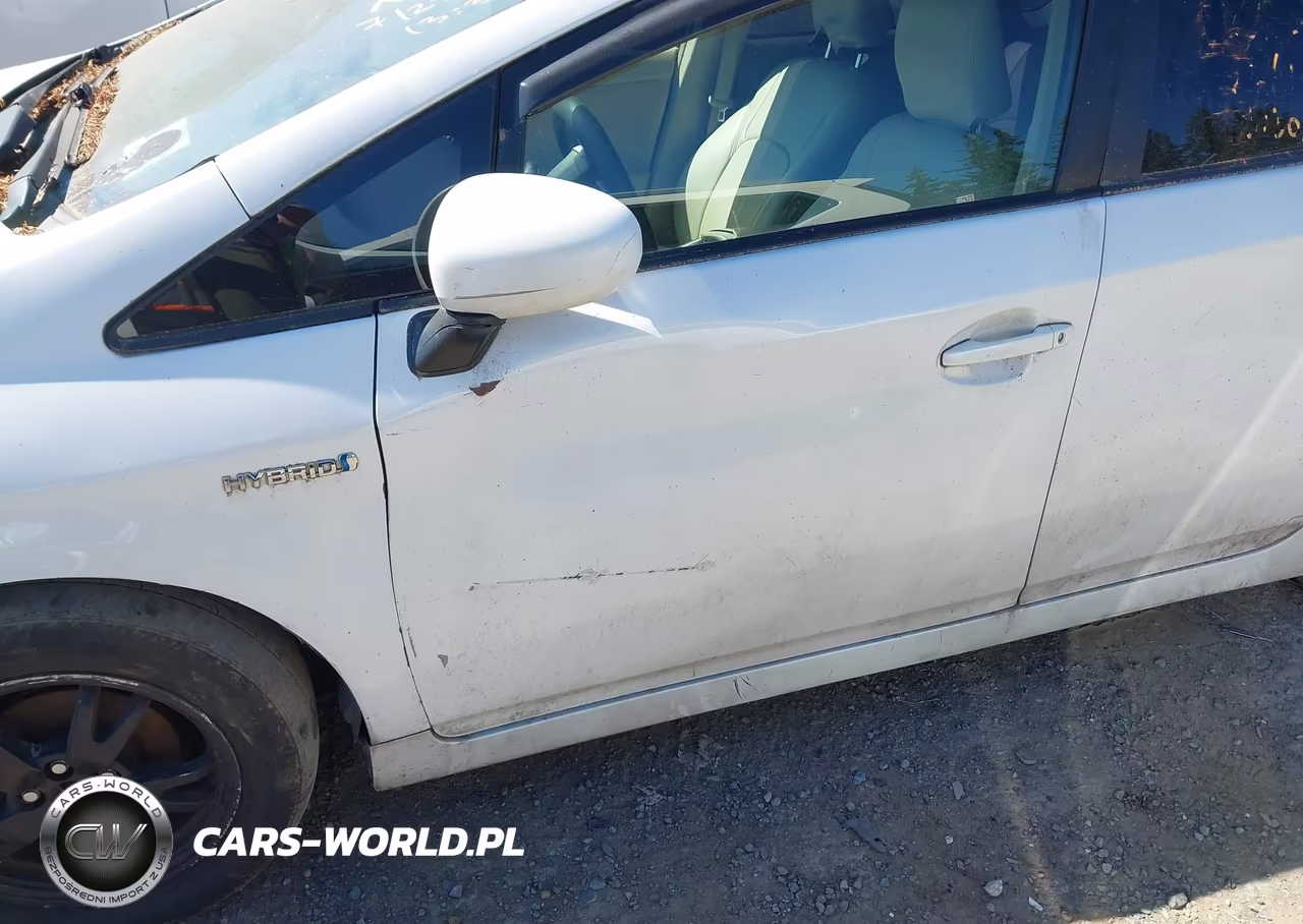 2014 Toyota Prius Three VIN:JTDKN3DU4E0385031 - 6