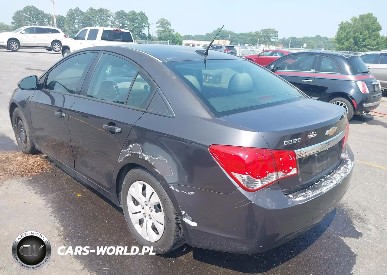 2014 Chevrolet Cruze Ls Auto VIN:1G1PA5SH2E7160352 - 3