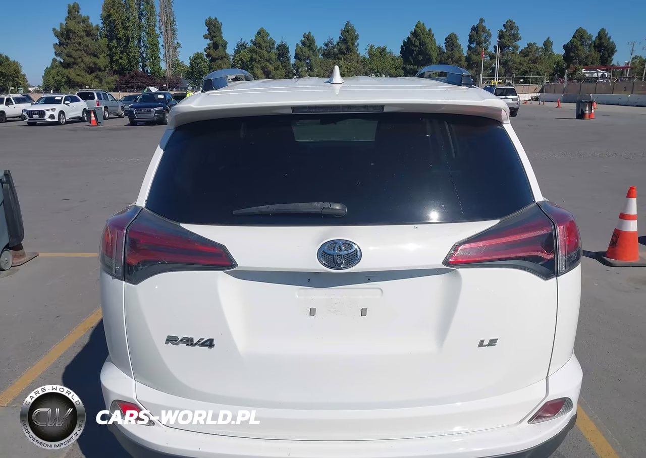 2017 Toyota Rav4 Le VIN:2T3ZFREV8HW369260 - 16