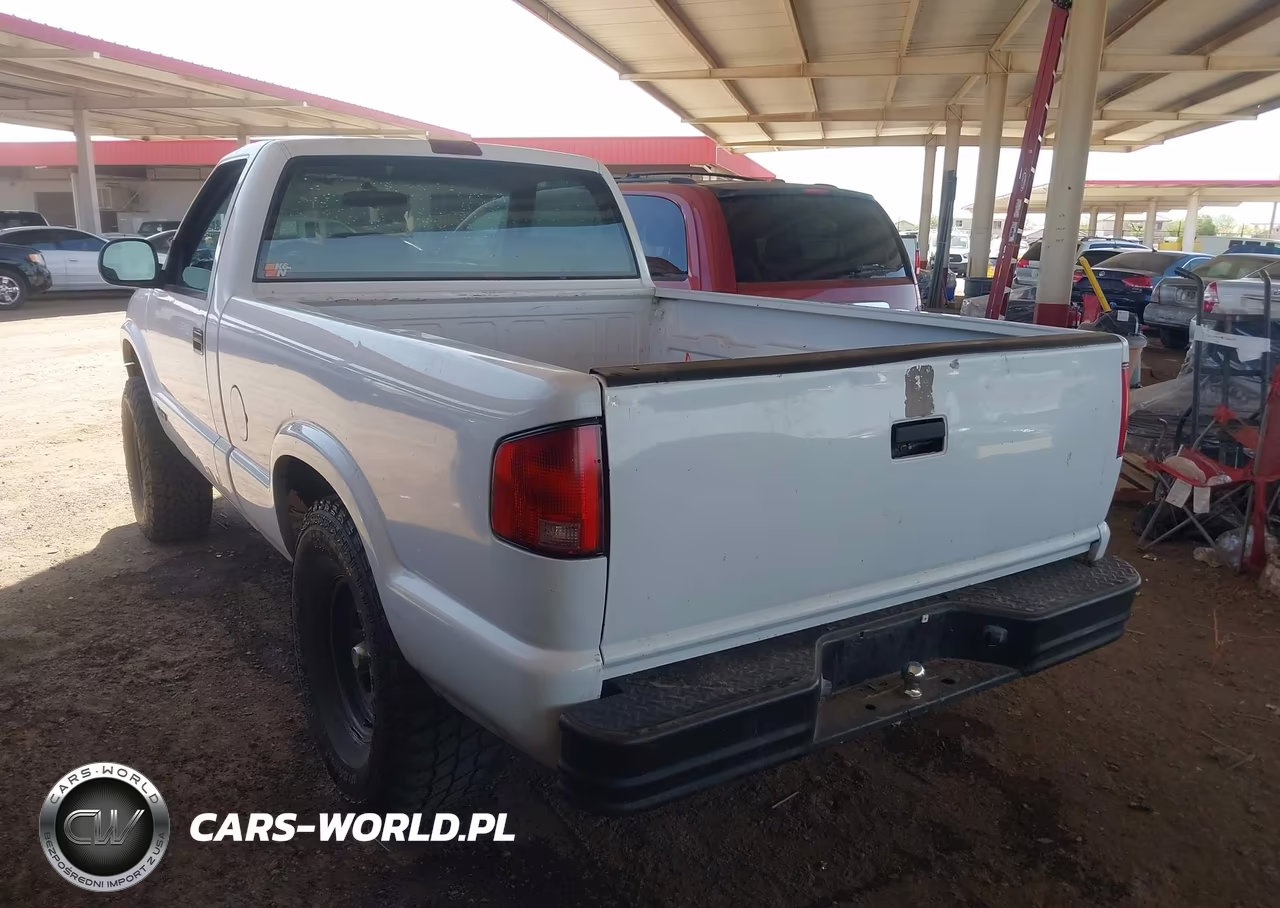 1996 Chevrolet S Truck S10 VIN:1GCCS14W6TK124679 - 3