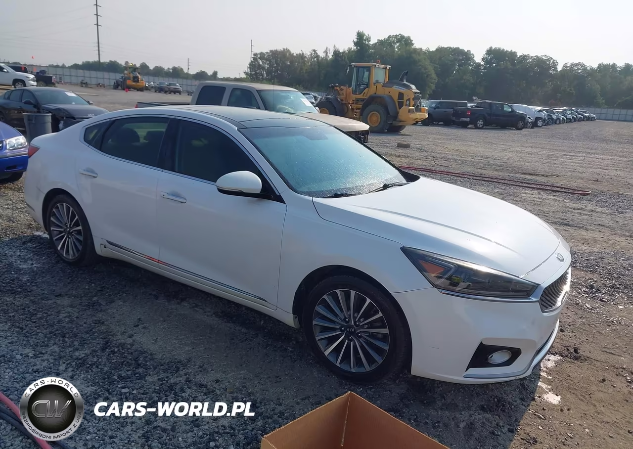 2017 Kia Cadenza Premium – zdjęcie 1 z 16