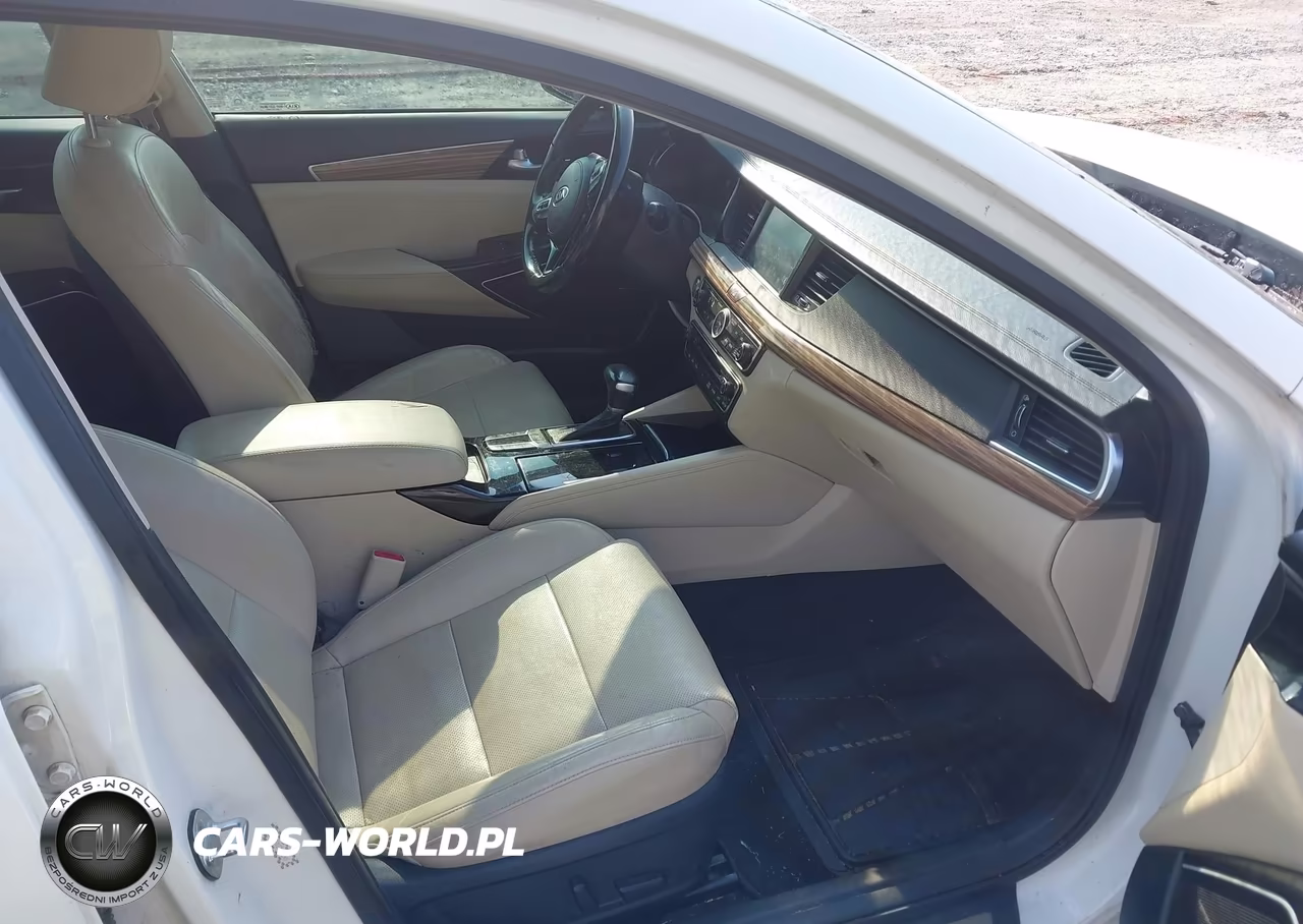 2017 Kia Cadenza Premium VIN:KNALC4J1XH5077411 - 5