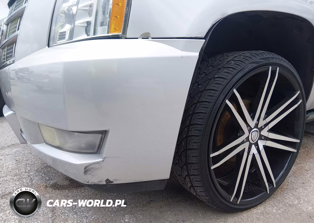 2014 Cadillac Escalade Platinum VIN:1GYS4DEF3ER209358 - 18