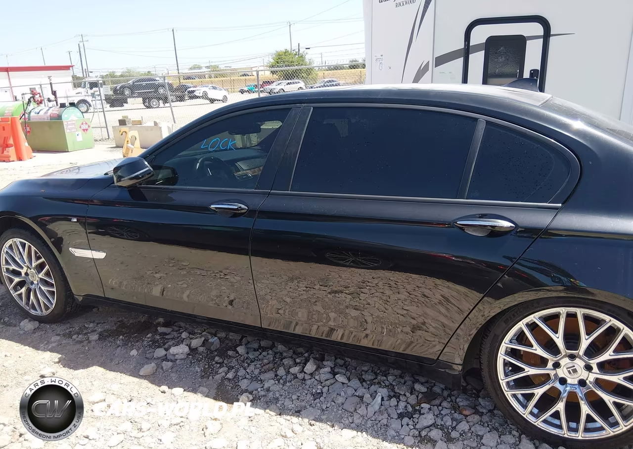 2014 BMW Alpina B7 VIN:WBAYE8C55ED134221 - 14