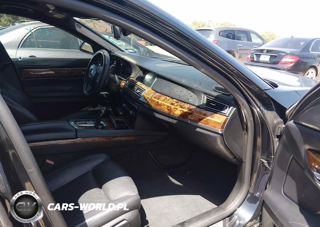 2014 BMW Alpina B7 VIN:WBAYE8C55ED134221 - 5