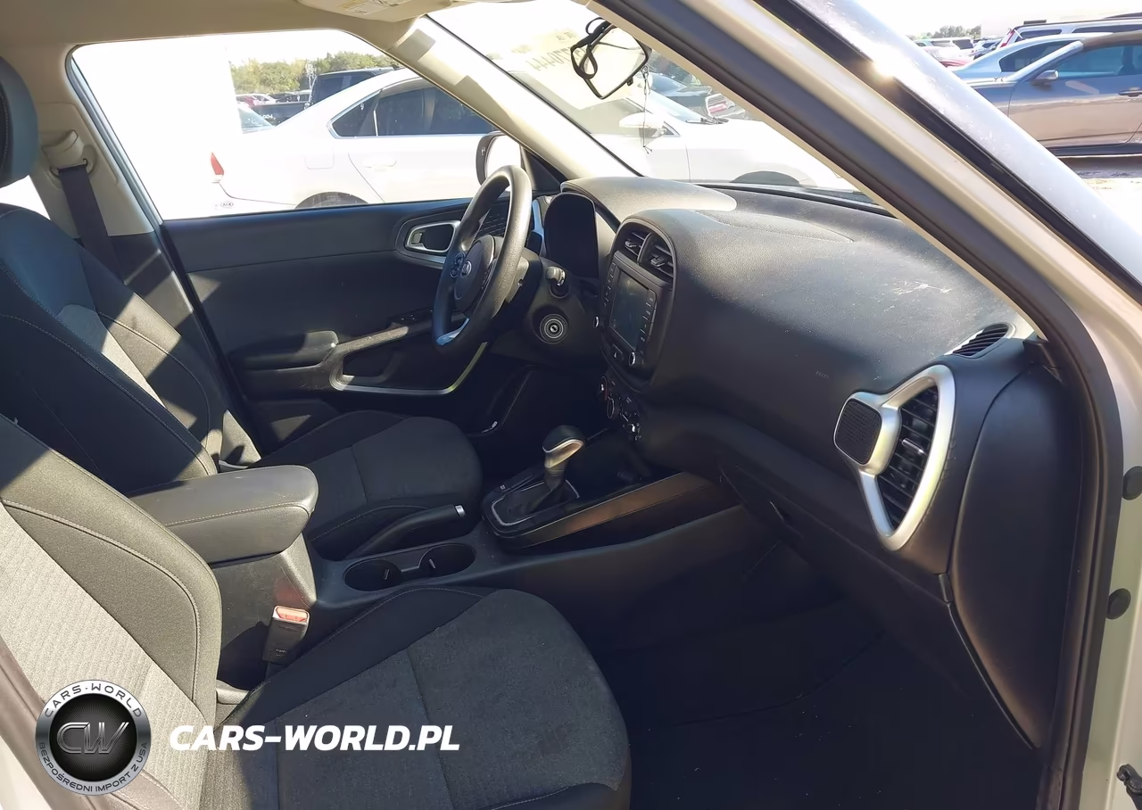 2020 Kia Soul S VIN:KNDJ23AU4L7718874 - 5