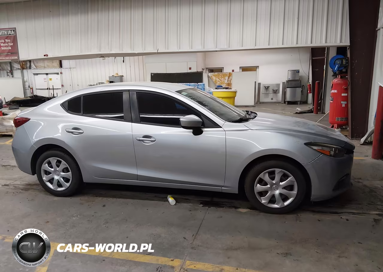 2018 Mazda Mazda3 Sport VIN:3MZBN1U79JM217162 - 14
