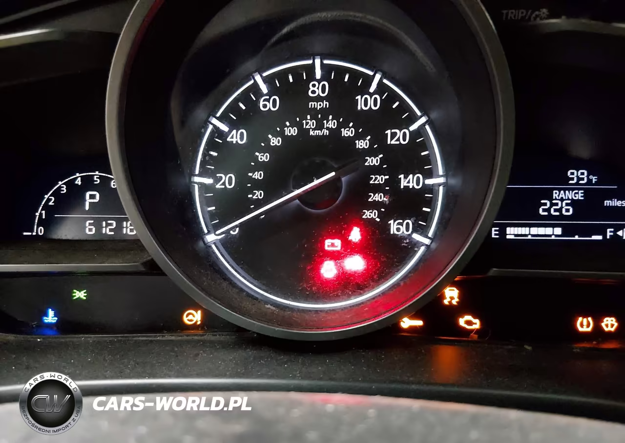 2018 Mazda Mazda3 Sport VIN:3MZBN1U79JM217162 - 7