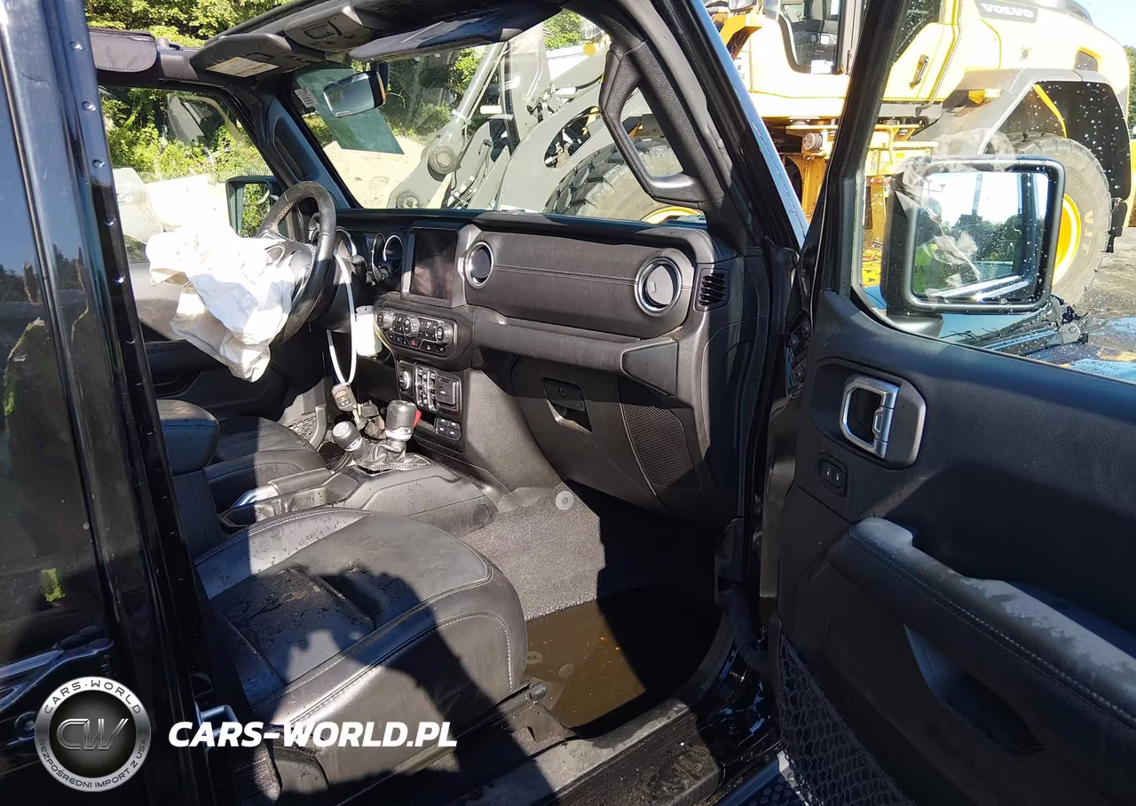 2021 Jeep Wrangler 4Xe Unlimited Sahara 4X4 VIN:1C4JJXP68MW765920 - 5
