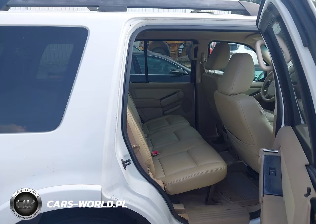 2010 Ford Explorer Xlt VIN:1FMEU6DEXAUA11418 - 8