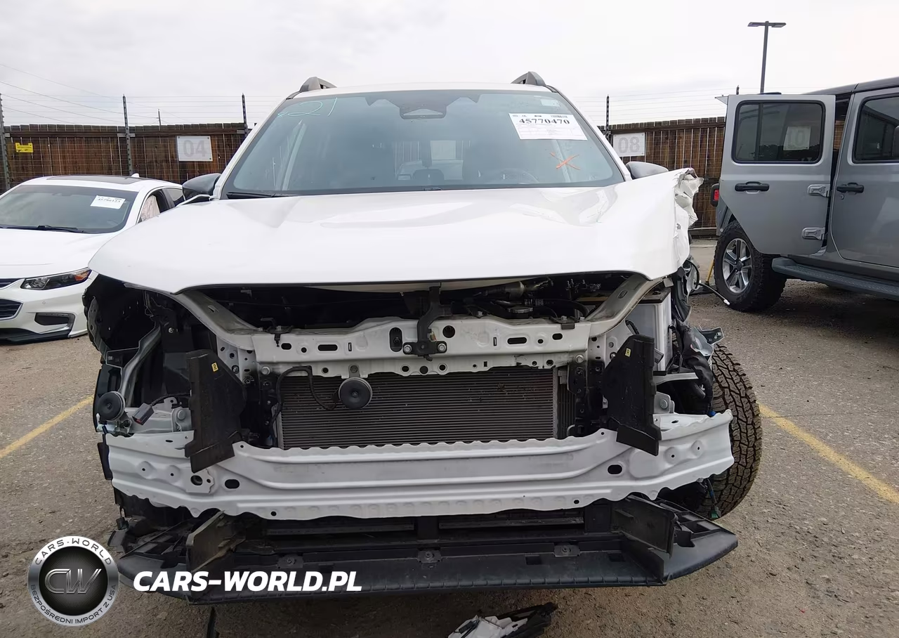 2025 Subaru Forester Premium VIN:JF2SLDDC6SH588584 - 13