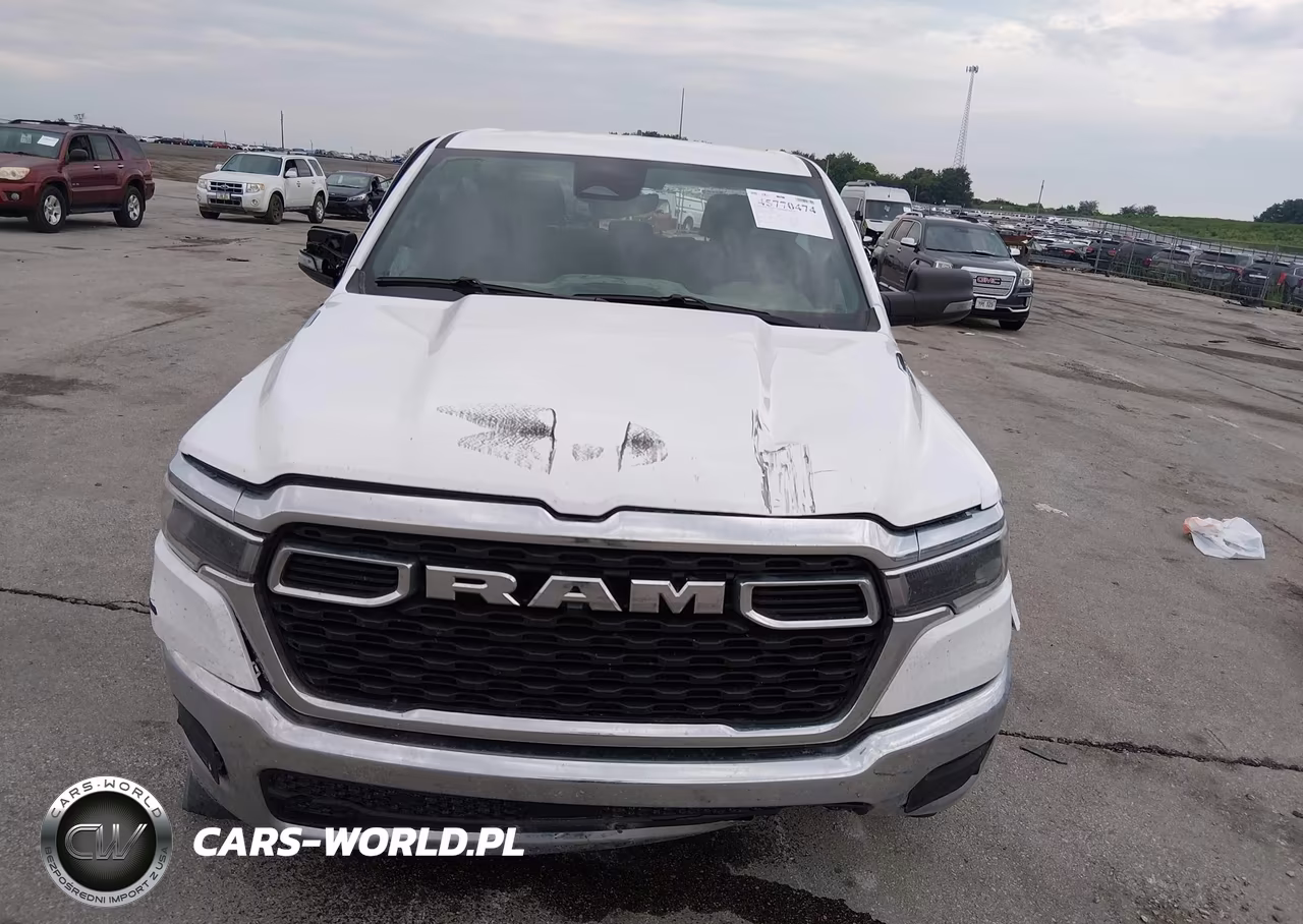 2026 Ram 1500 Big Horn 4X4 5'7 Box VIN:1C6SRFFT9TN304042 - 13