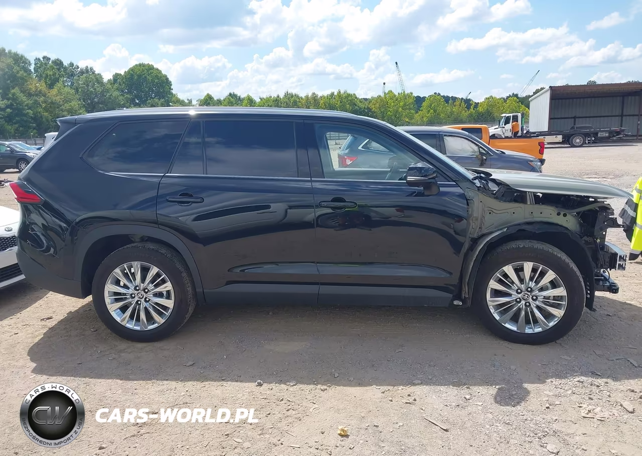 2024 Toyota Grand Highlander Platinum VIN:5TDAAAB55RS013207 - 13