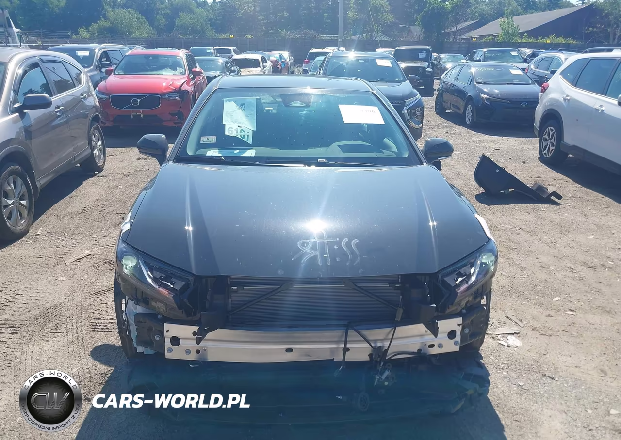 2026 Toyota Camry Le VIN:4T1DAACK1TU752431 - 6