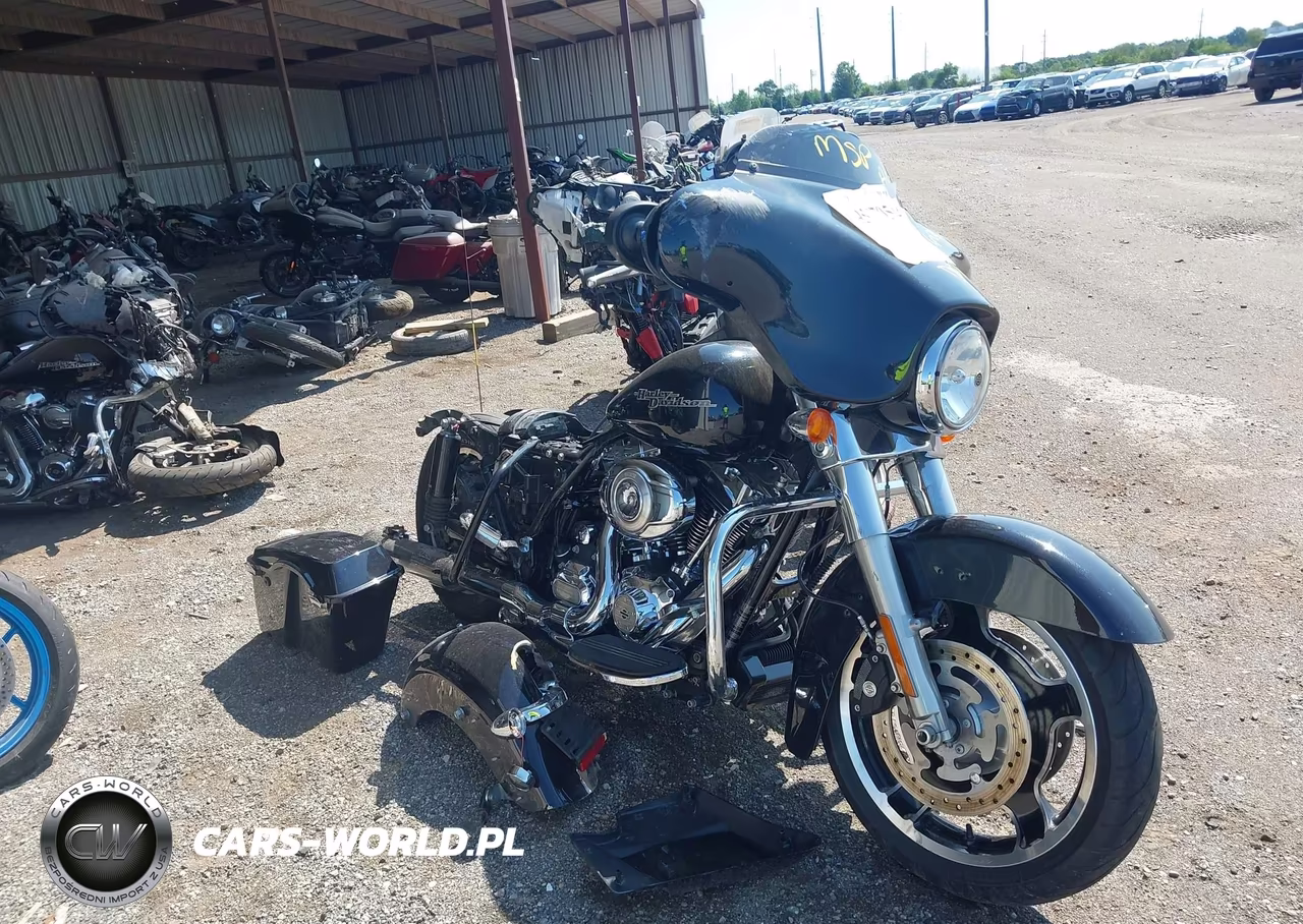 2013 Harley-Davidson Flhx Street Glide – zdjęcie 1 z 14