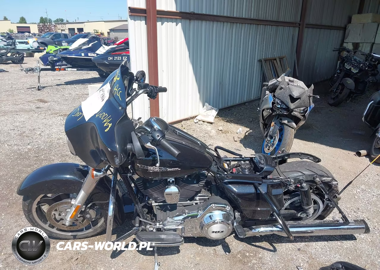 2013 Harley-Davidson Flhx Street Glide VIN:1HD1KBM12DB600668 - 14