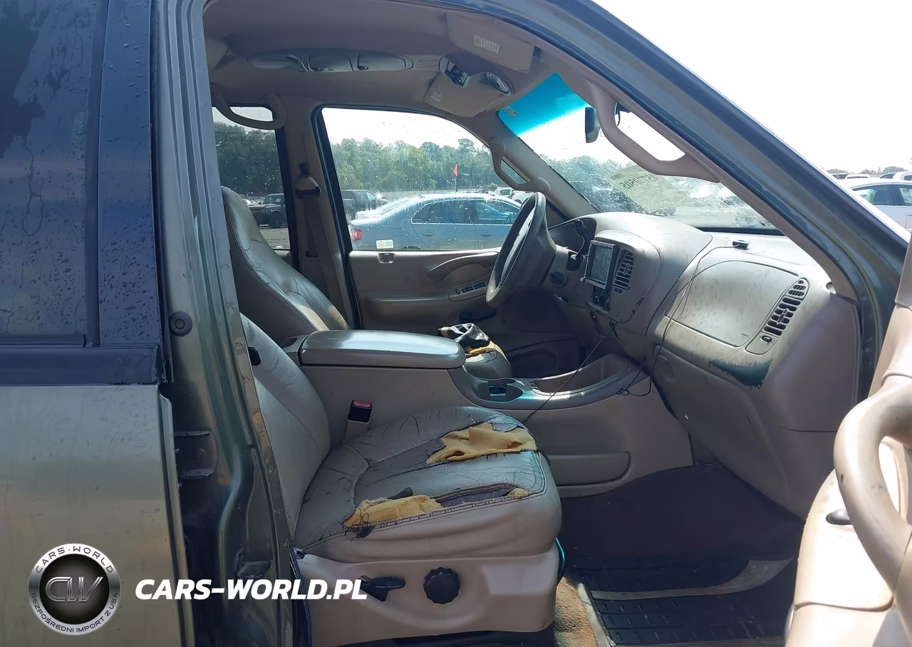 2001 Ford Expedition Xlt VIN:1FMRU15L81LA21792 - 5