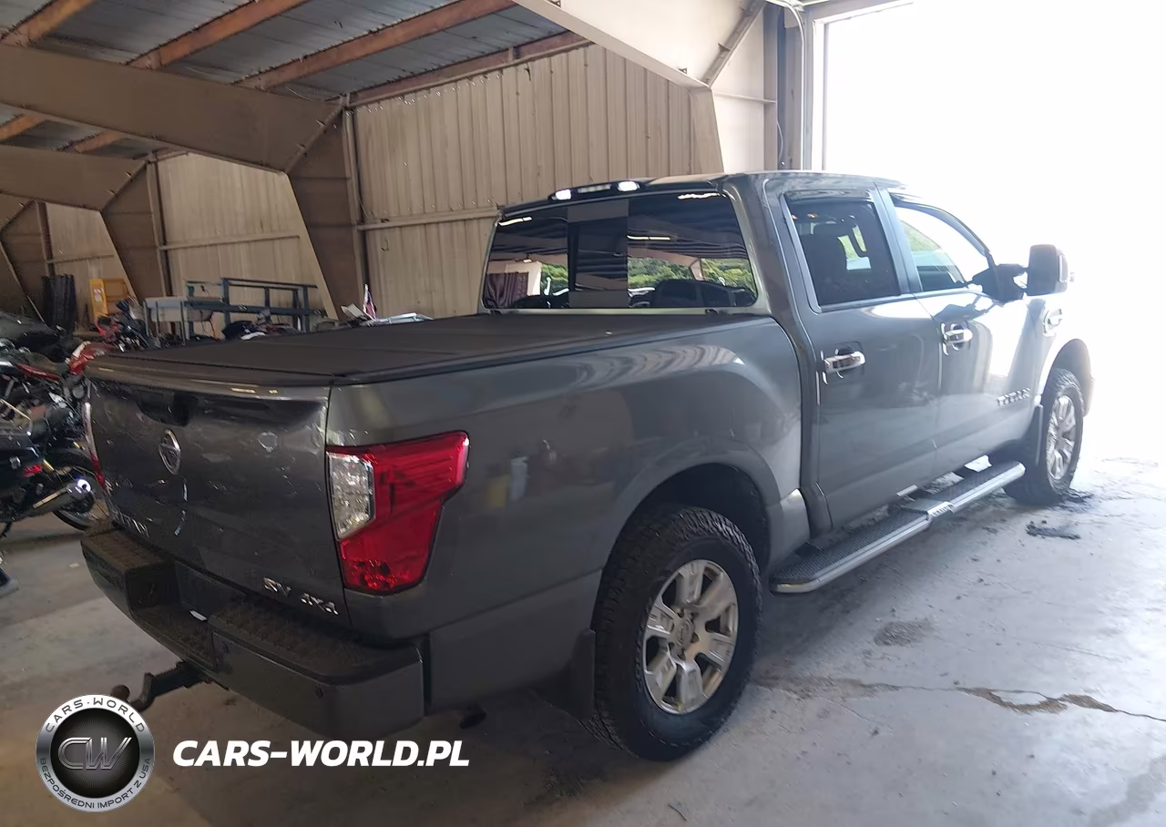 2017 Nissan Titan Sv VIN:1N6AA1E5XHN568442 - 4
