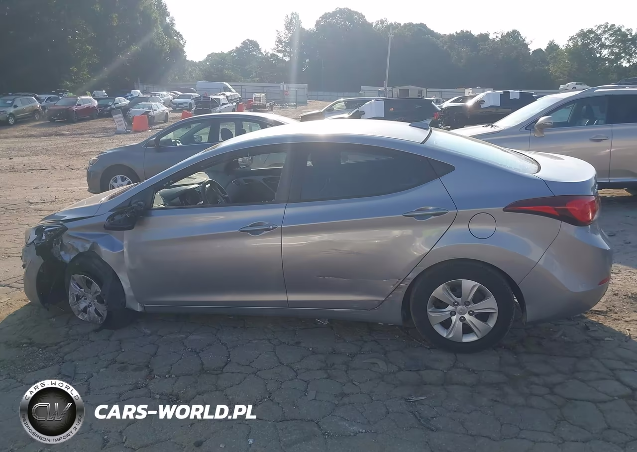 2016 Hyundai Elantra Se VIN:5NPDH4AE7GH719609 - 14
