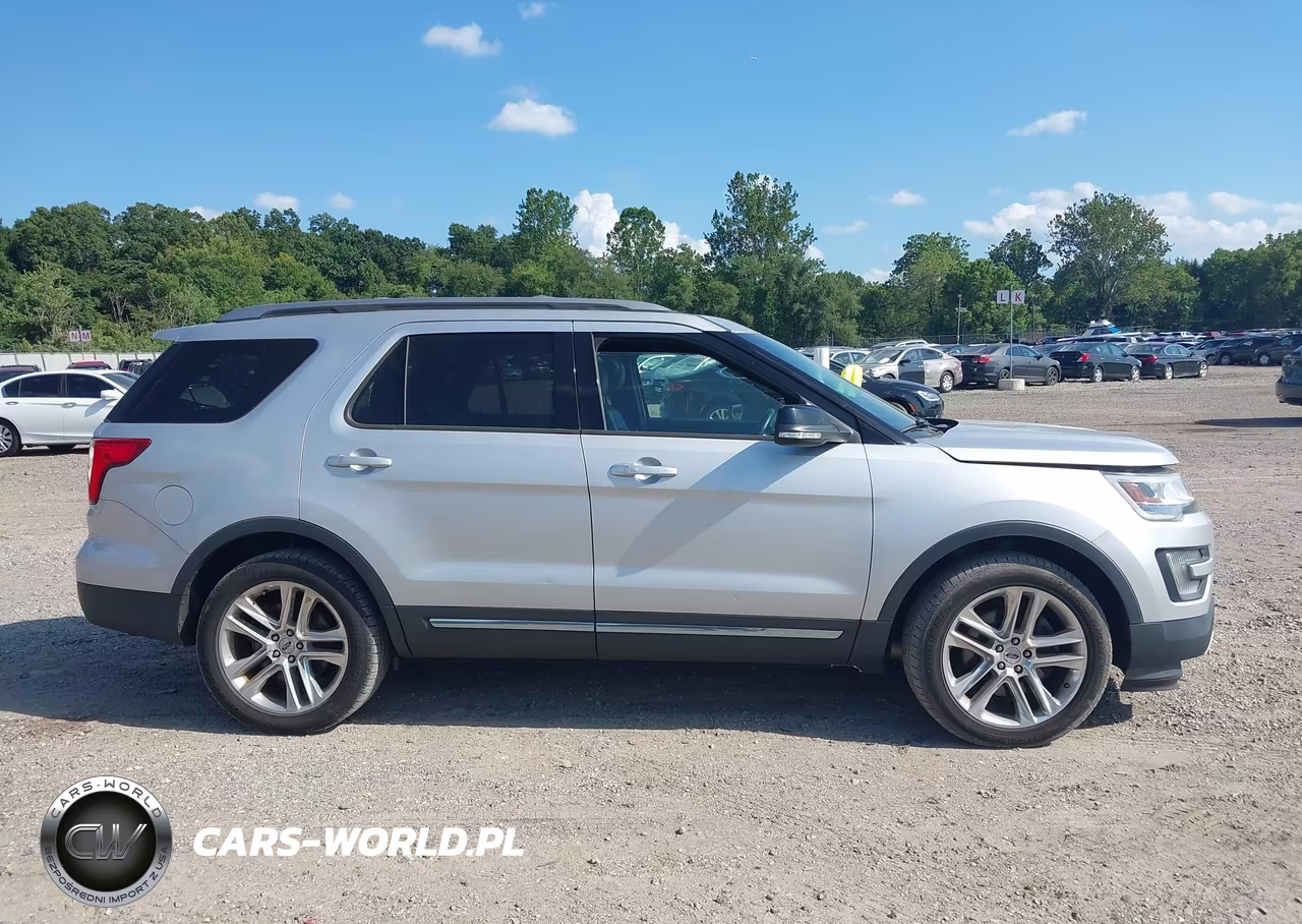 2016 Ford Explorer Xlt VIN:1FM5K8D81GGB68774 - 13