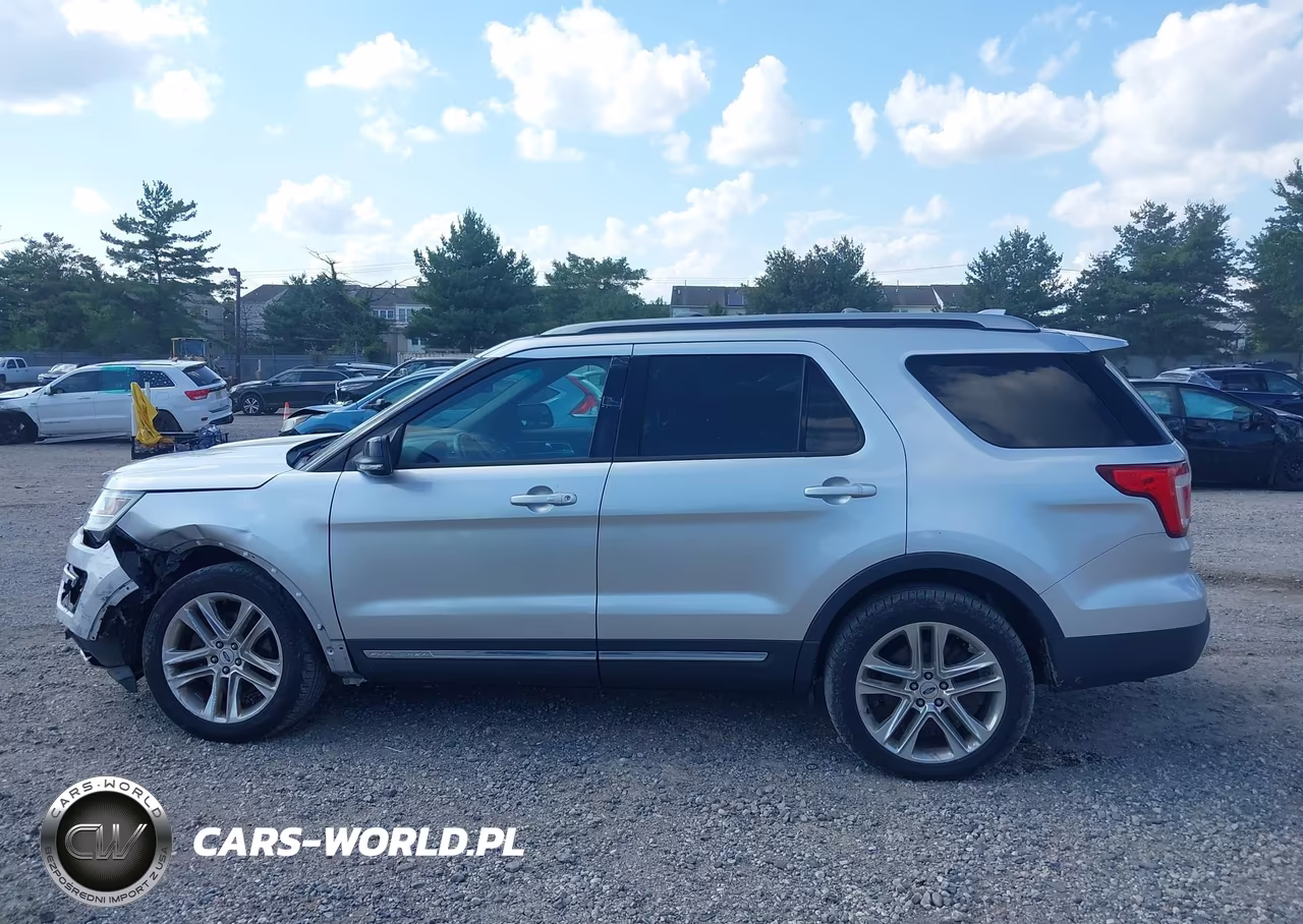 2016 Ford Explorer Xlt VIN:1FM5K8D81GGB68774 - 14