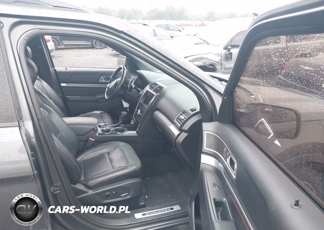 2016 Ford Explorer Sport VIN:1FM5K8GT6GGA01097 - 5