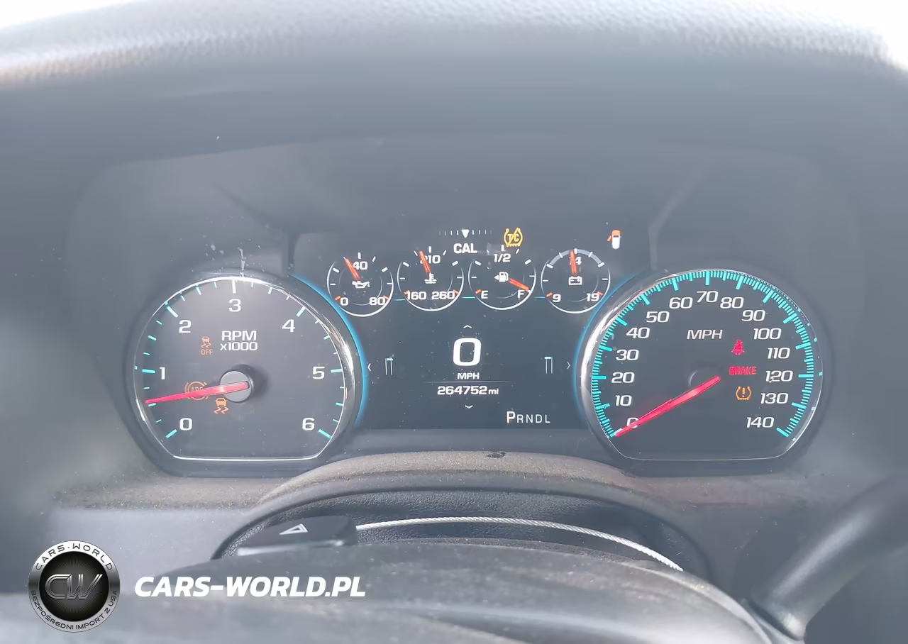 2017 Chevrolet Tahoe Lt VIN:1GNSKBKC5HR356030 - 7