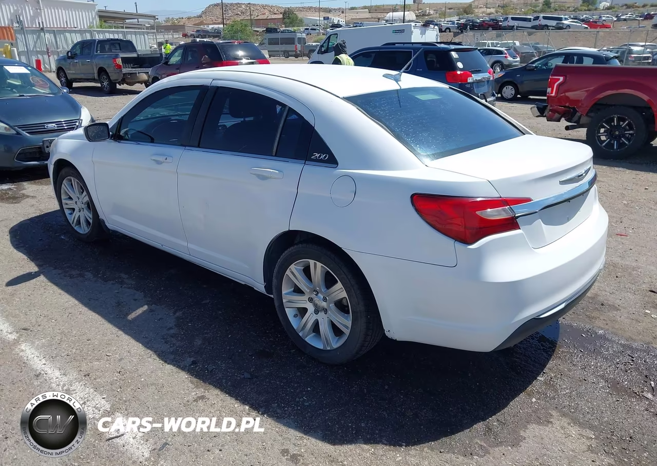2012 Chrysler 200 Touring VIN:1C3CCBBG5CN160848 - 3