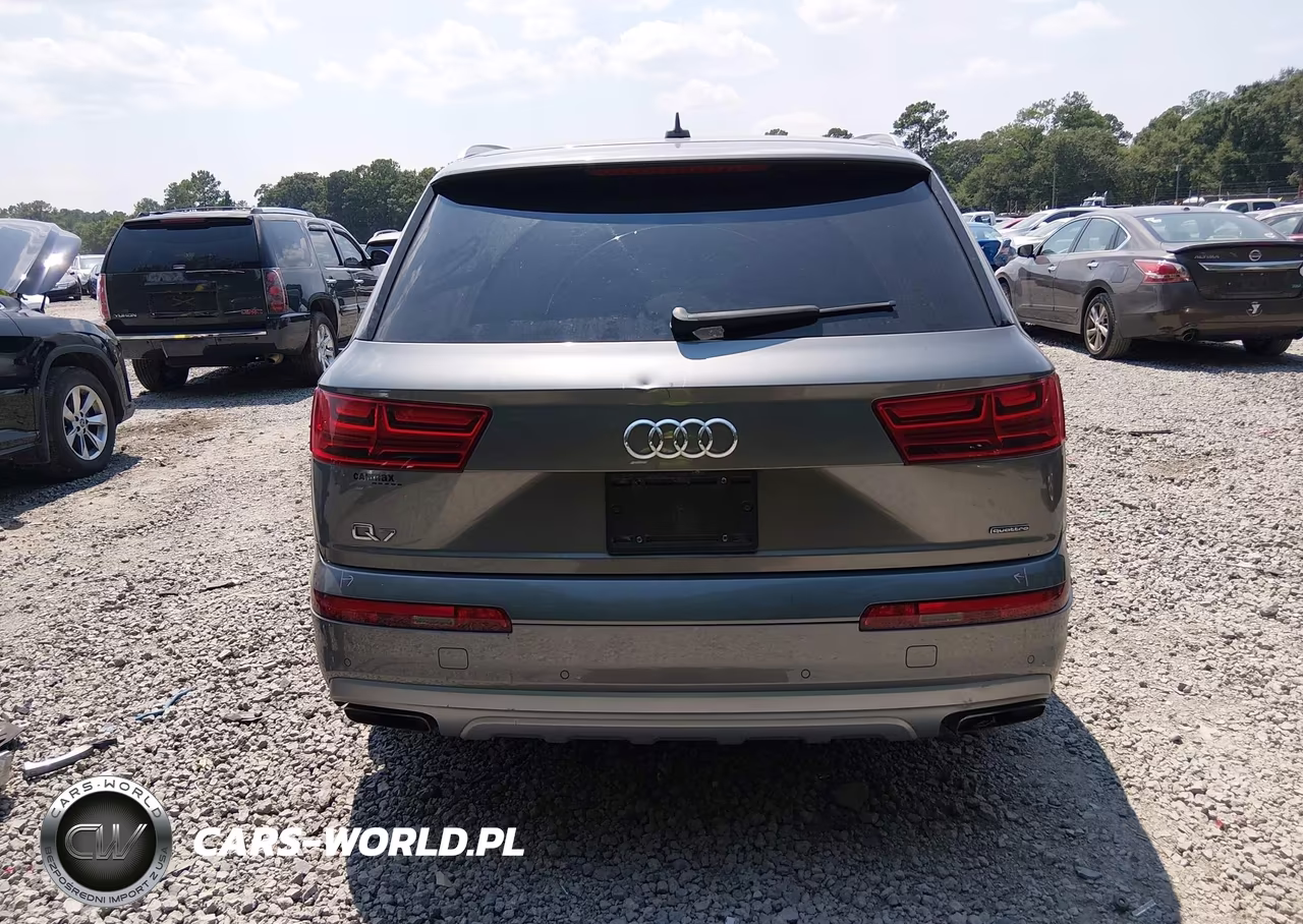 2018 Audi Q7 2.0T Premium VIN:WA1LHAF71JD006796 - 17