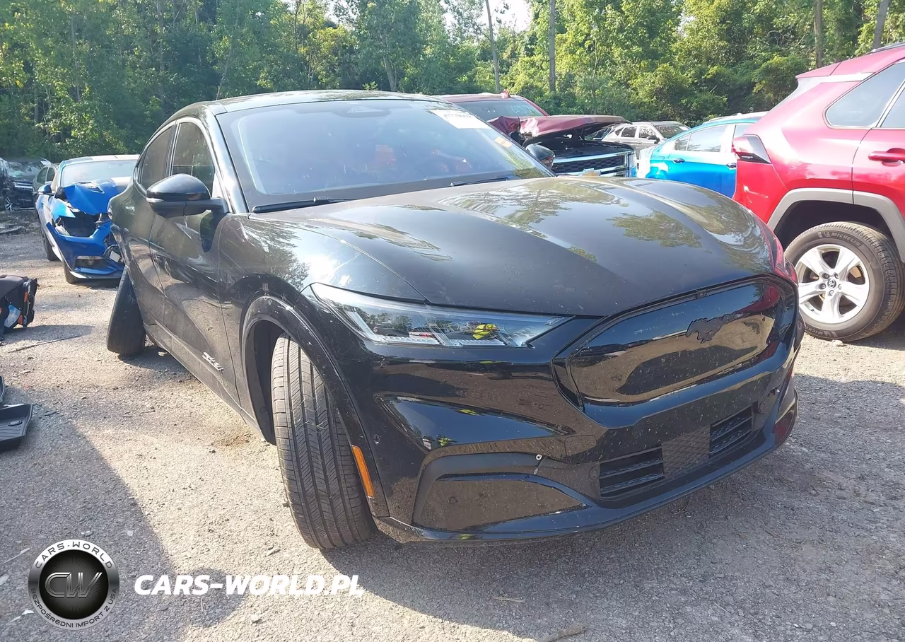 2023 Ford Mustang Mach-E Premium VIN:3FMTK3SU1PMB02077 - 1