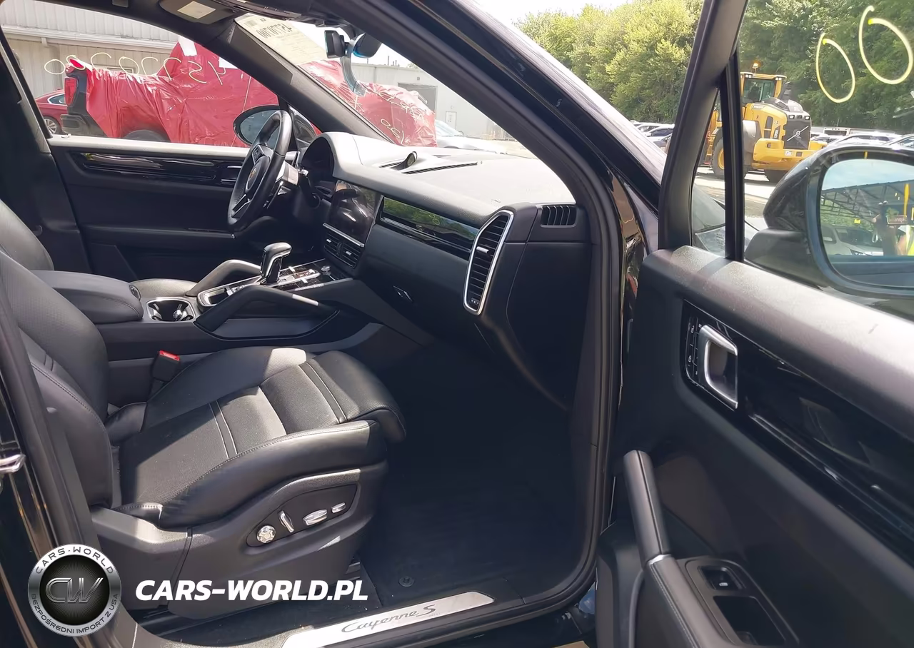 2020 Porsche Cayenne S VIN:WP1AB2AYXLDA28950 - 5