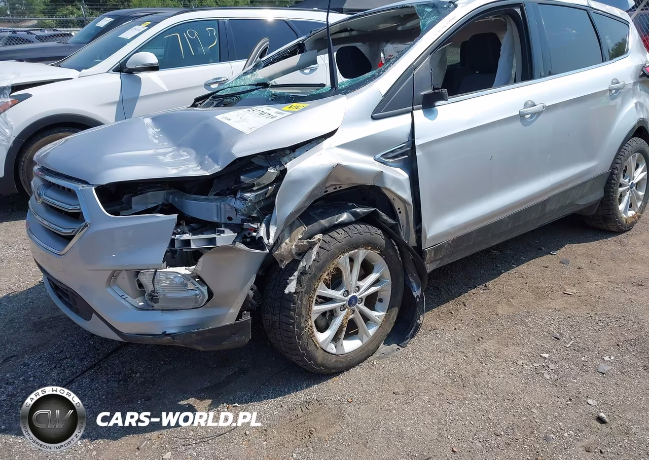 2017 Ford Escape Se VIN:1FMCU9GD1HUE24558 - 2