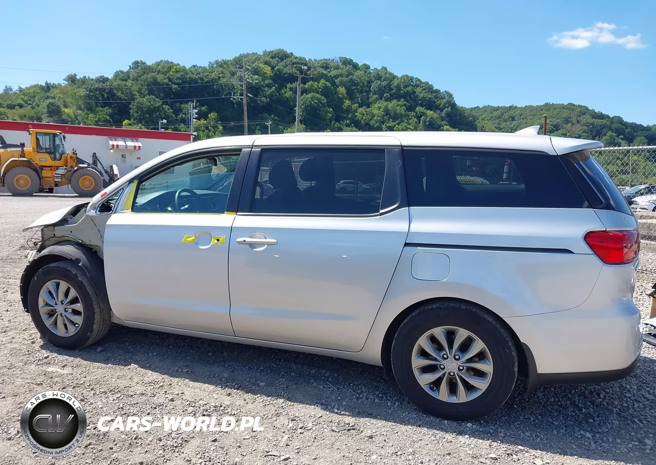 2020 Kia Sedona Lx VIN:KNDMB5C15L6582319 - 15