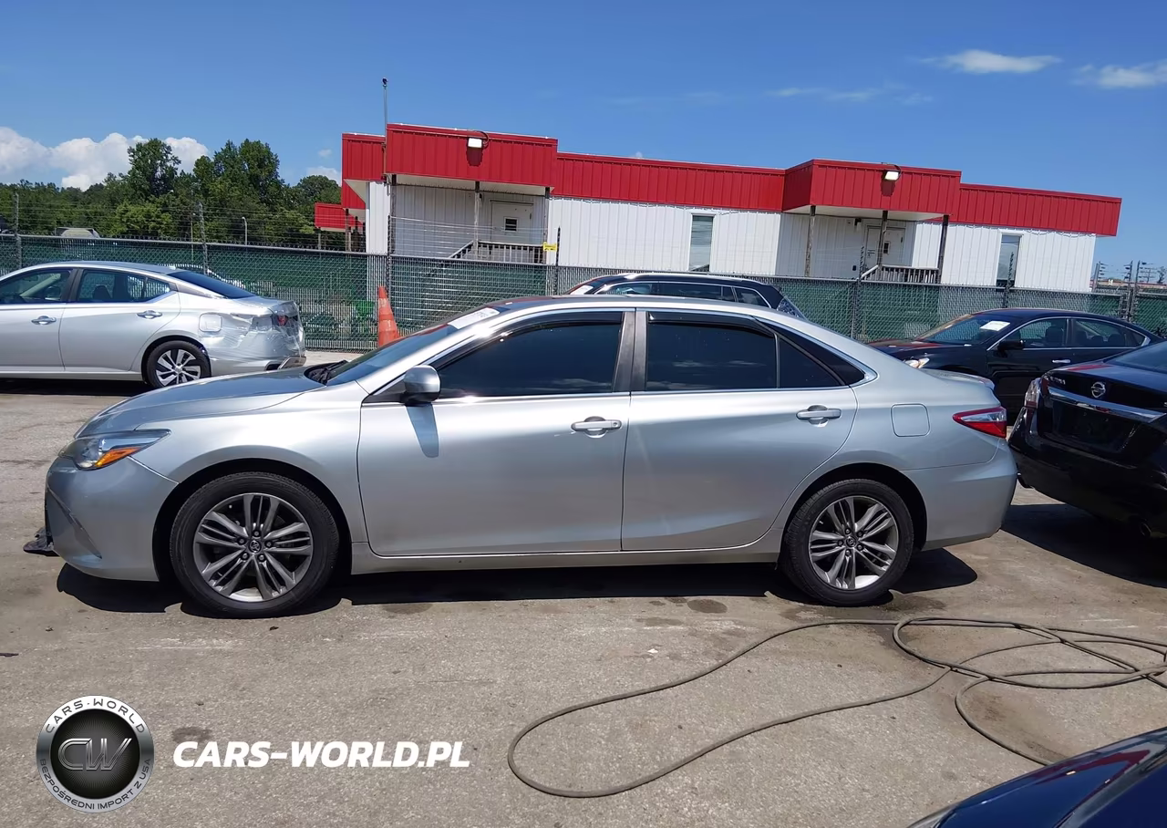2015 Toyota Camry Se VIN:4T1BF1FKXFU093757 - 14