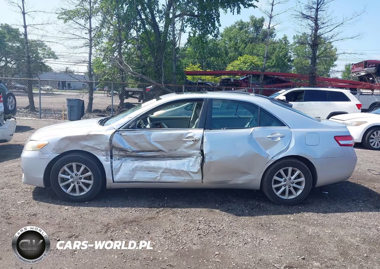 2011 Toyota Camry Xle V6 VIN:4T1BK3EK0BU128406 - 14