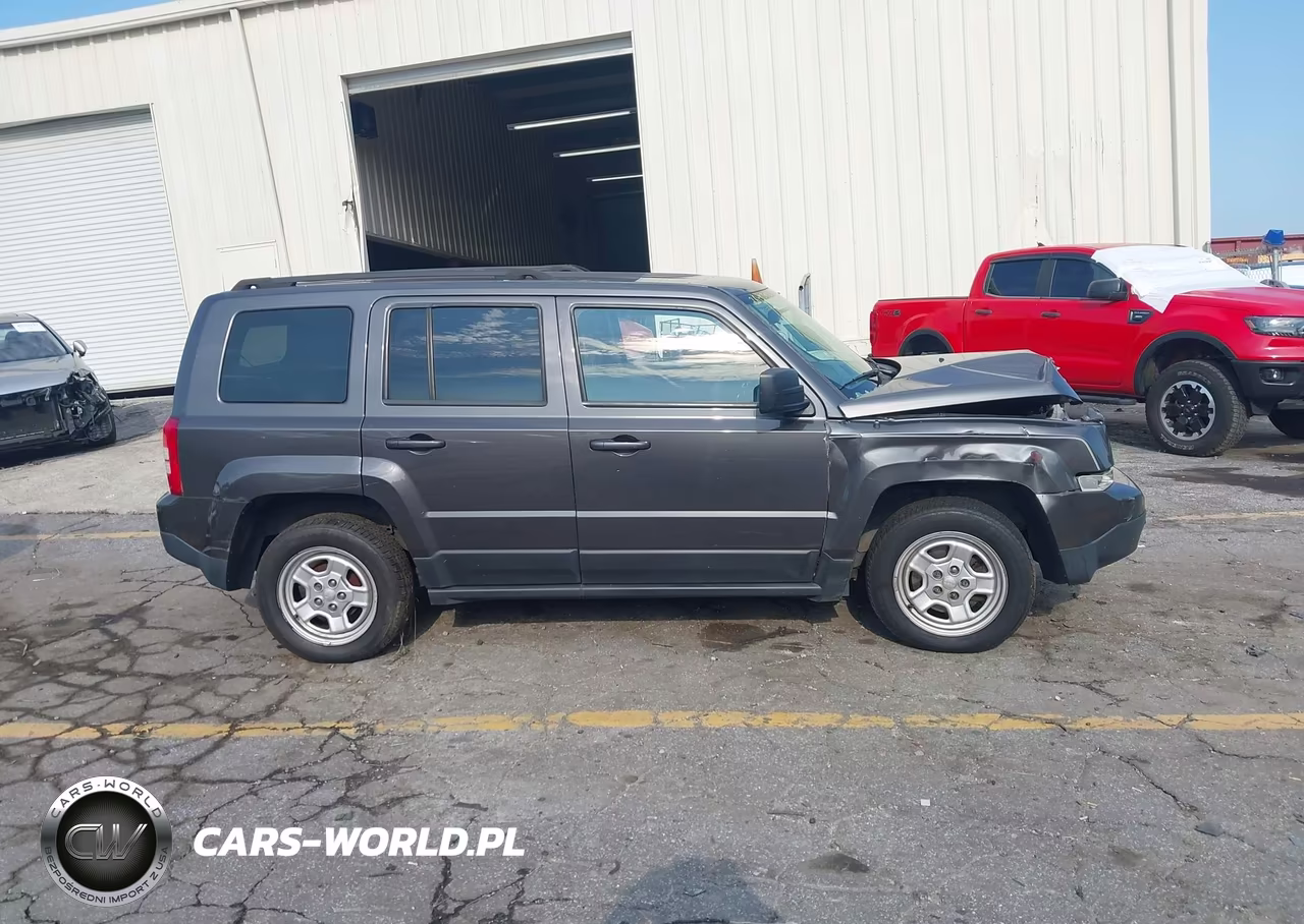2015 Jeep Patriot Sport VIN:1C4NJPBA3FD170811 - 13
