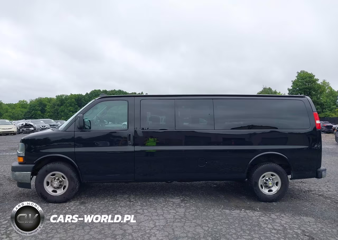 2018 Chevrolet Express 3500 Lt VIN:1GAZGPFG5J1308723 - 19