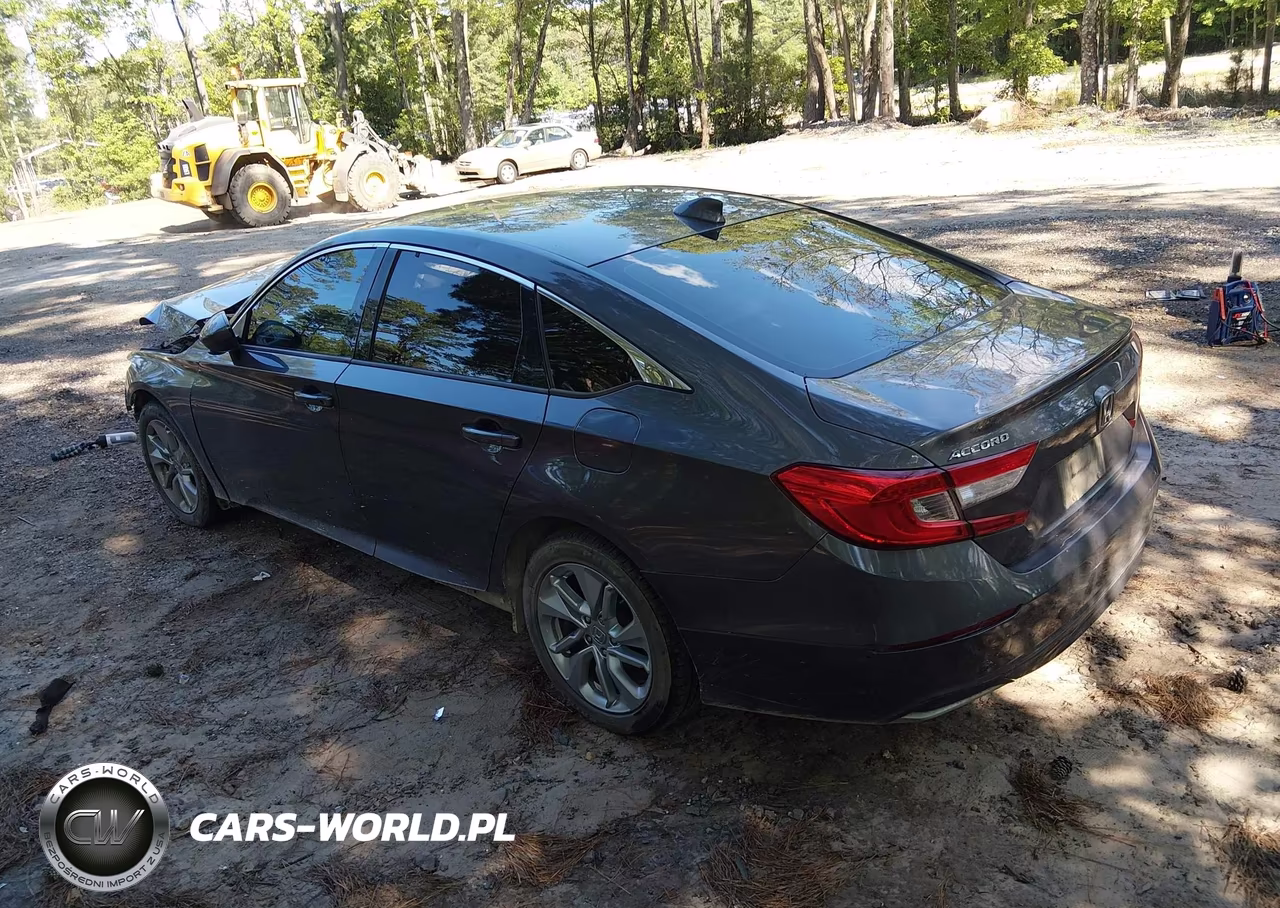2018 Honda Accord Lx VIN:1HGCV1F13JA153618 - 3