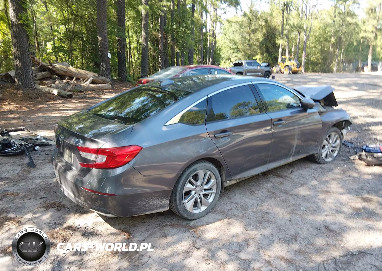 2018 Honda Accord Lx VIN:1HGCV1F13JA153618 - 4