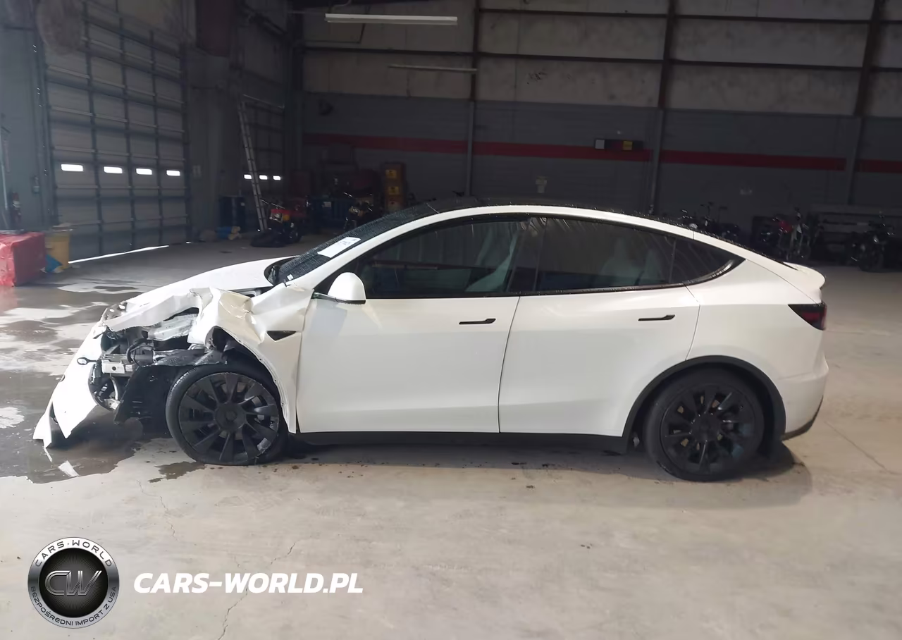 2021 Tesla Model Y Long Range Dual Motor All-Wheel Drive VIN:5YJYGDEE2MF201321 - 14