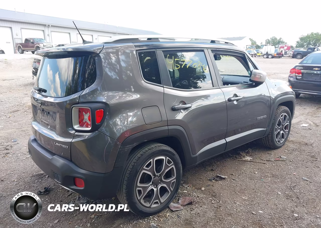 2017 Jeep Renegade Limited VIN:ZACCJADB1HPE55523 - 4