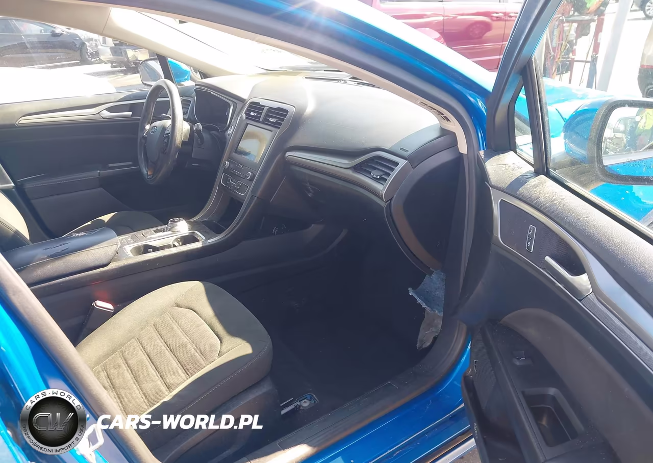 2020 Ford Fusion Se VIN:3FA6P0HD5LR103518 - 5
