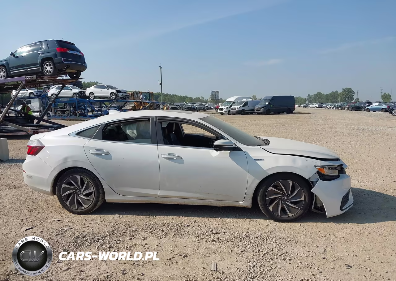 2019 Honda Insight Touring VIN:19XZE4F96KE000777 - 13