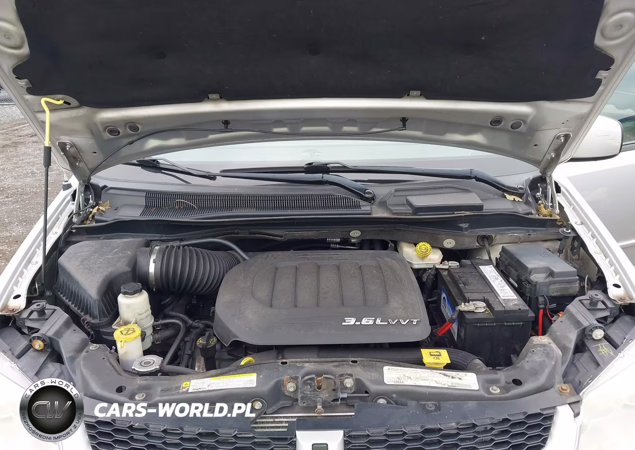 2012 Dodge Grand Caravan R-T VIN:2C4RDGEG2CR143097 - 10