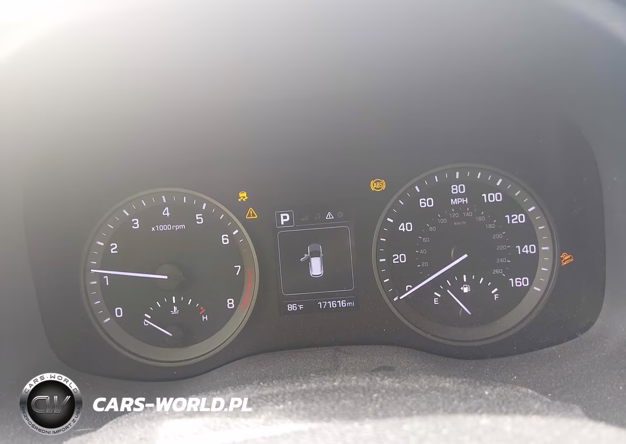 2018 Hyundai Tucson Value VIN:KM8J33A21JU682597 - 7