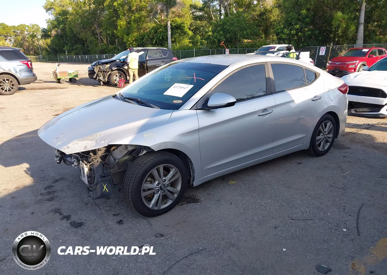 2018 Hyundai Elantra Sel VIN:5NPD84LF2JH237353 - 2