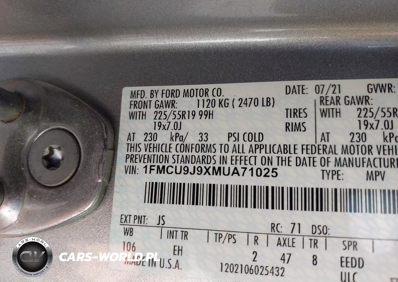 2021 Ford Escape Titanium VIN:1FMCU9J9XMUA71025 - 9