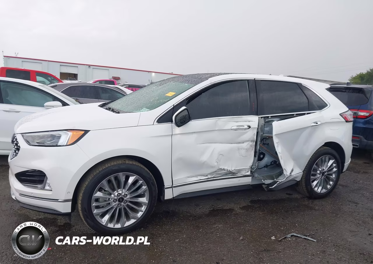 2020 Ford Edge Titanium VIN:2FMPK4K94LBA10993 - 14