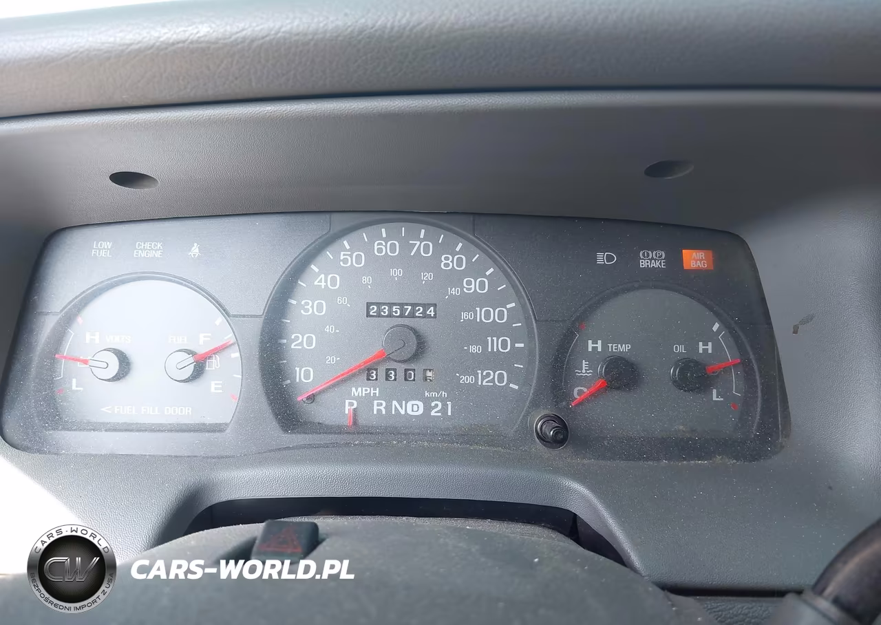2005 Mercury Grand Marquis Gs VIN:2MEFM74W55X625748 - 7