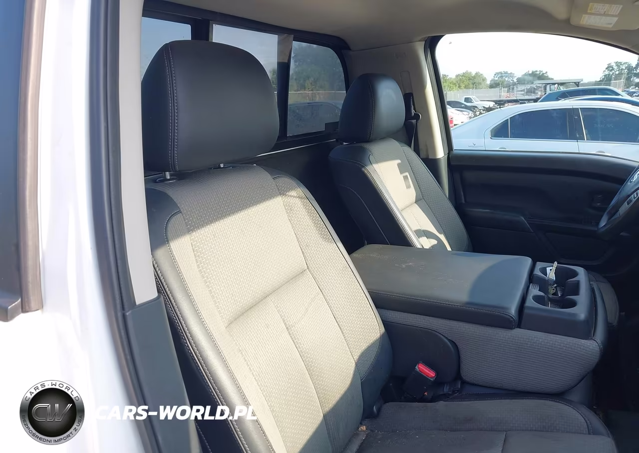 2019 Nissan Titan S VIN:1N6AA1R70KN526980 - 8